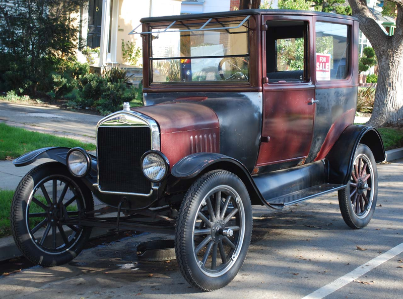 Illustration for article titled 1924 Ford Model T Tudor